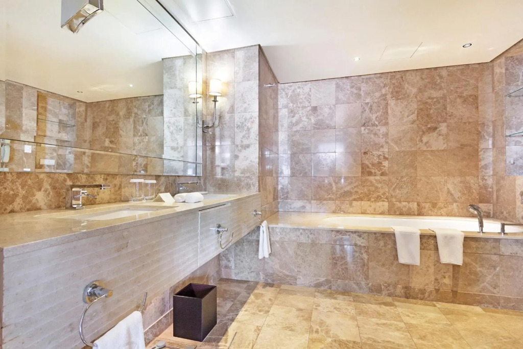 Taj Hotel Cape Town - luxury 5 star suites - very spacious with kitchenette, Lions Head views