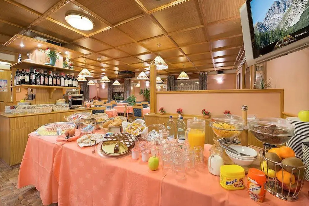 Hotel Centros