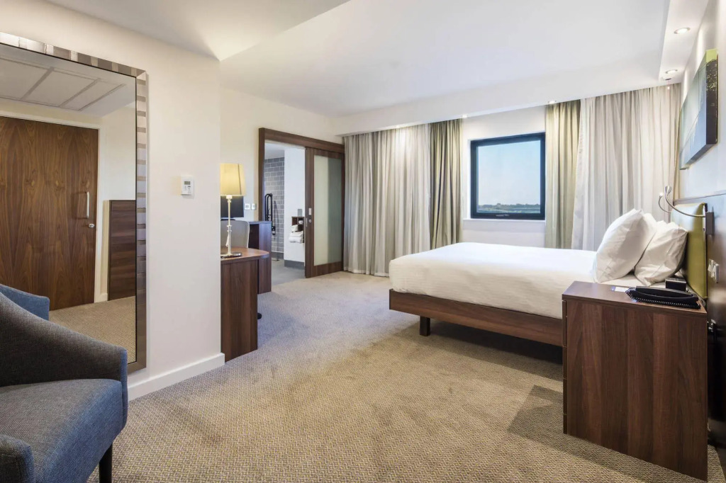 Hampton By Hilton Humberside Airport