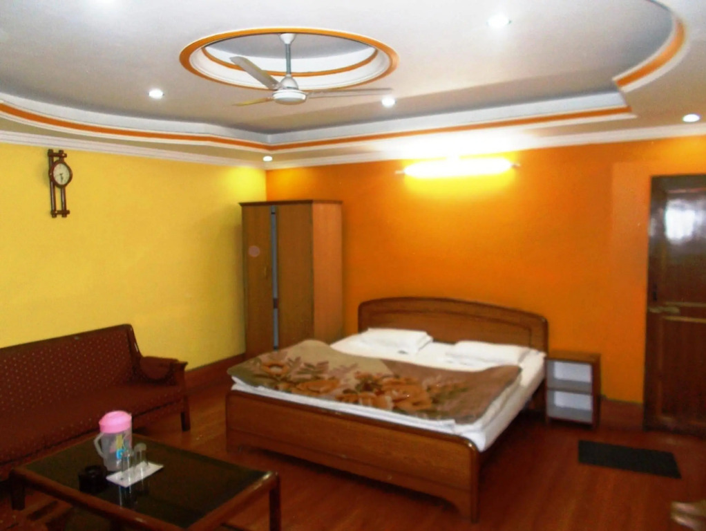Hotel Moon