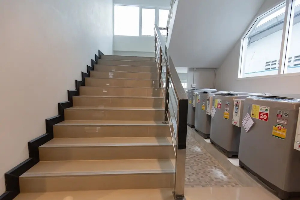 Mango 10 House