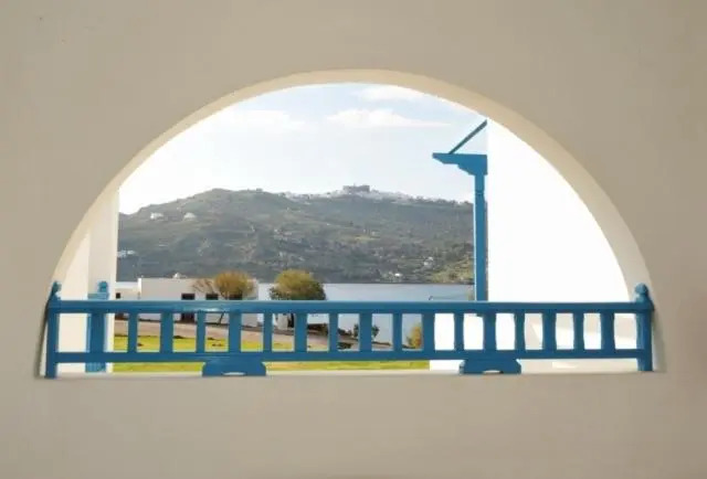 Remvi Apartments