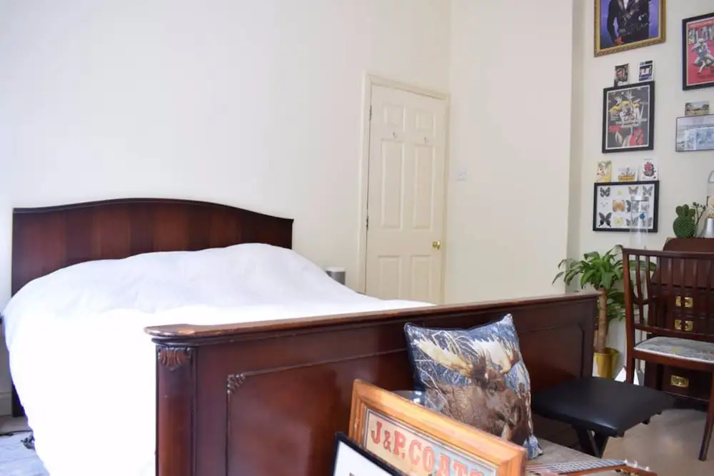 2 Bedroom Property Close to Stepney Green Station