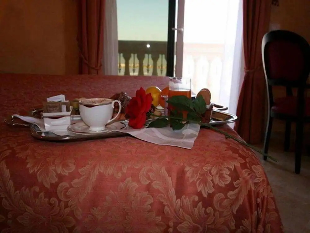 Hotel Guerra