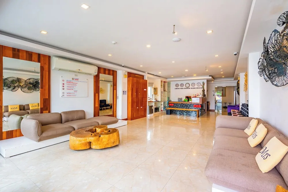 The Cheetar Hotel, Phuket