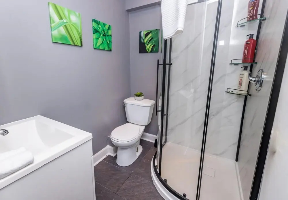 Modern 3BR Apartment With Netflix - Near Byward Market