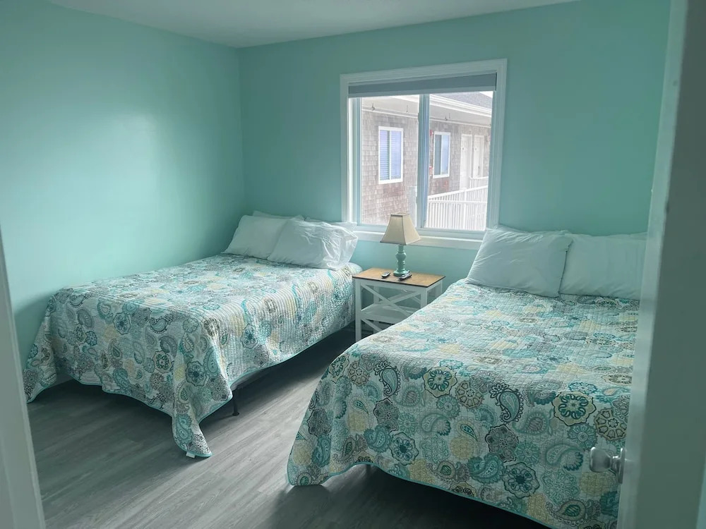 Sandy Shore Motel