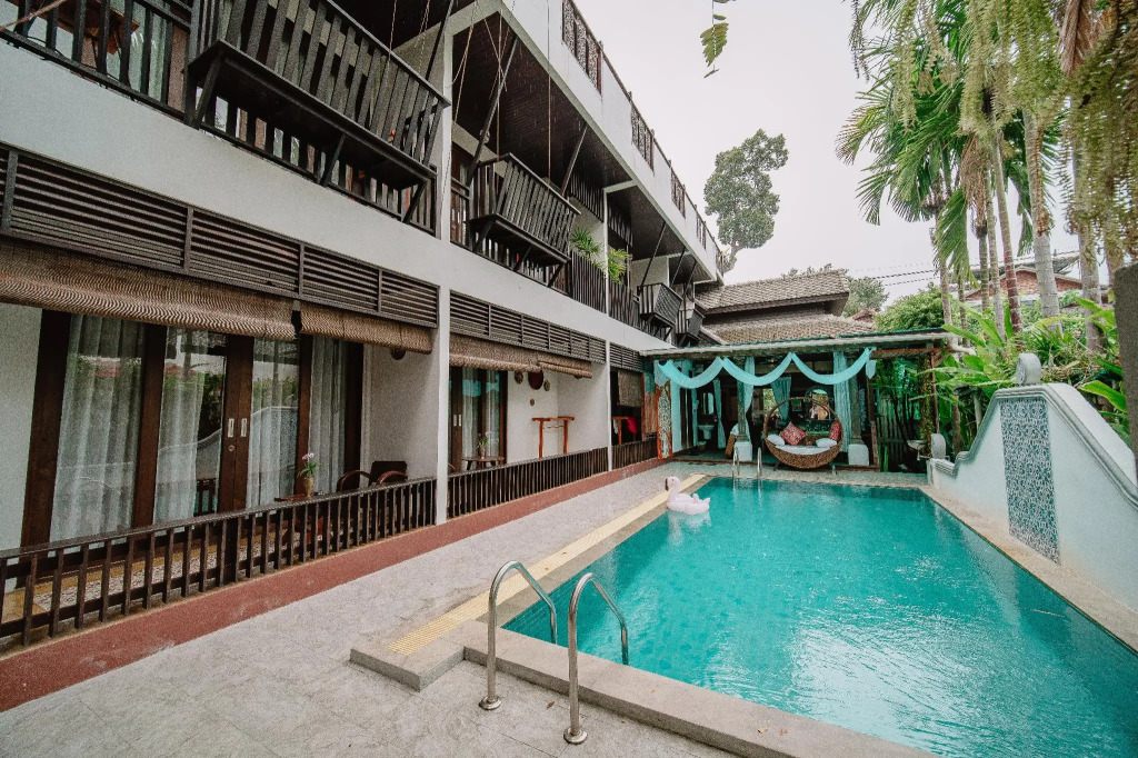 Baan Huenphen Boutique Hotel