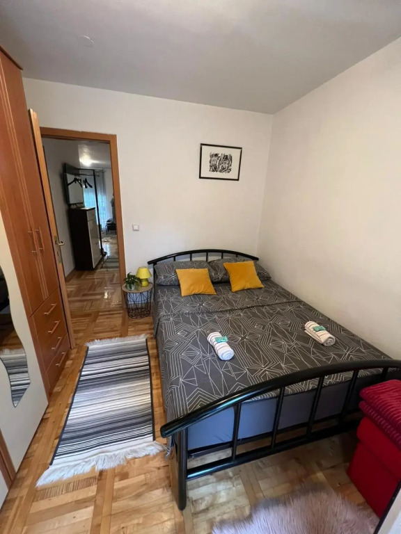 Apartman West