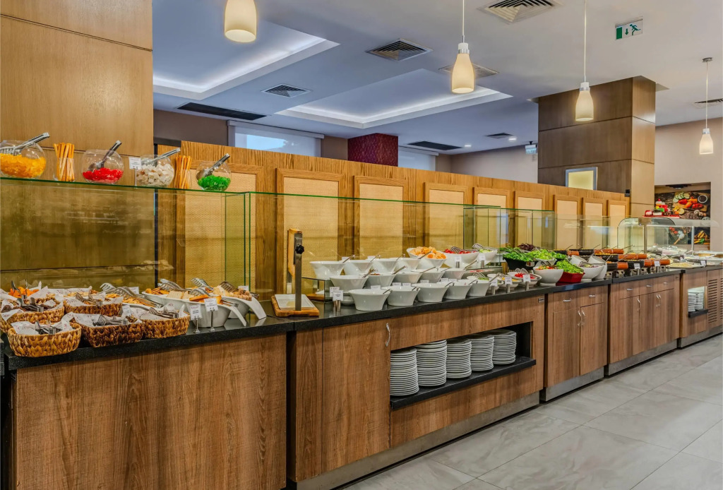 Ramada Plaza By Wyndham Izmir