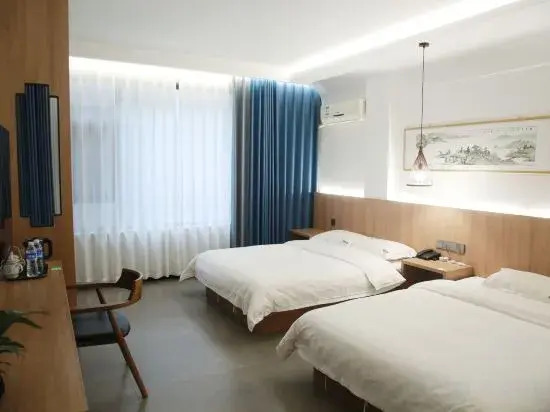 Longyuan Hotel (Jishui Avenue)