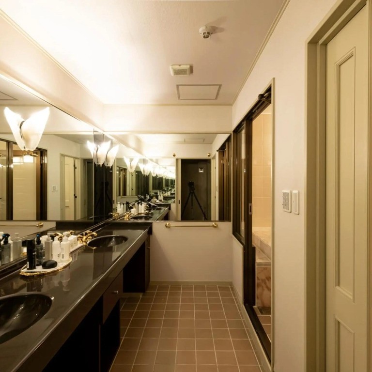 Tokiwa Hotel