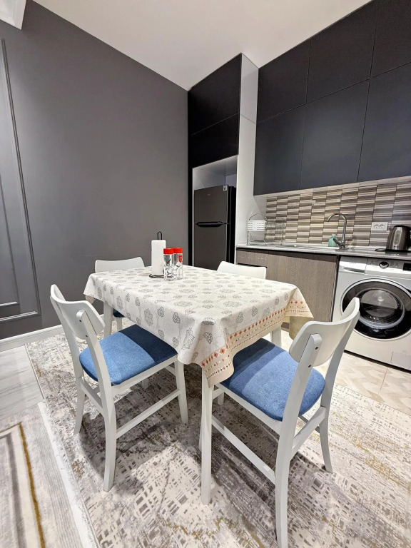 Royal Rentals (Роял Ренталс) на улице Абдулла Каххара 49/13