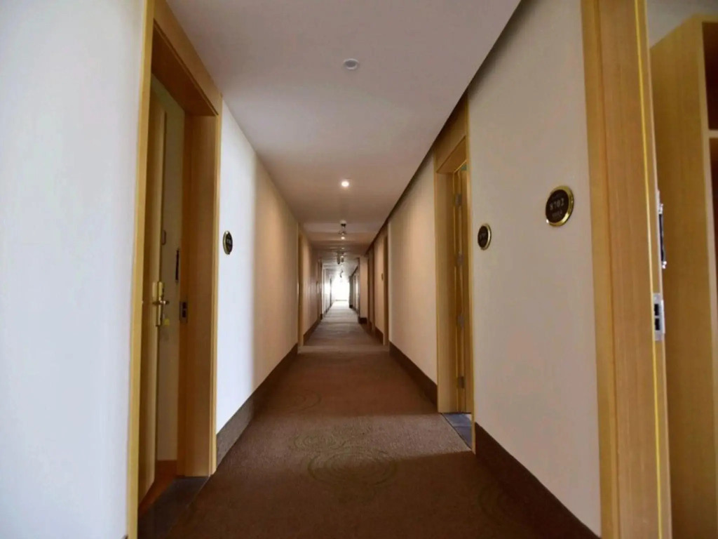 GreenTree Inn Shanghai Hongqiao Transportation Hub National Convention And Exhibition Center Huaxian