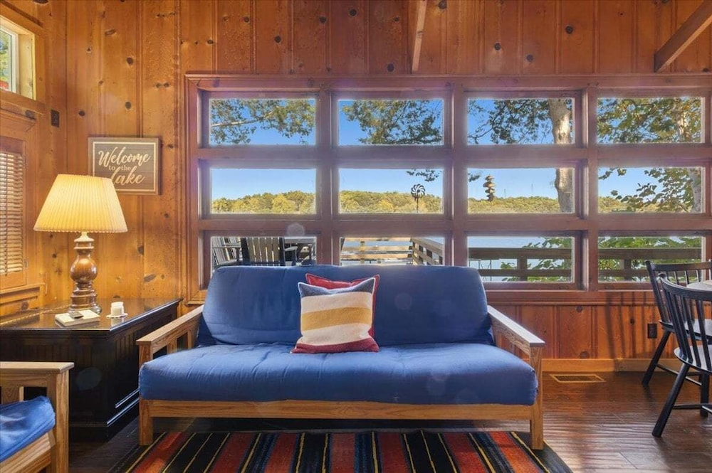 Lakefront Home w/ Private Dock, Boat Slip, Firepit & Sunset Views at MM5