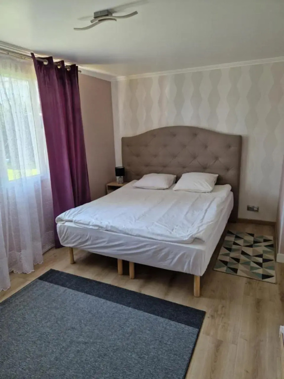 Maisonnette avec la terrasse