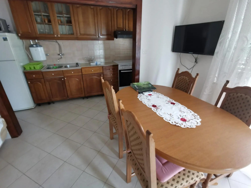 Srđan - 10 m From the Beach - A2