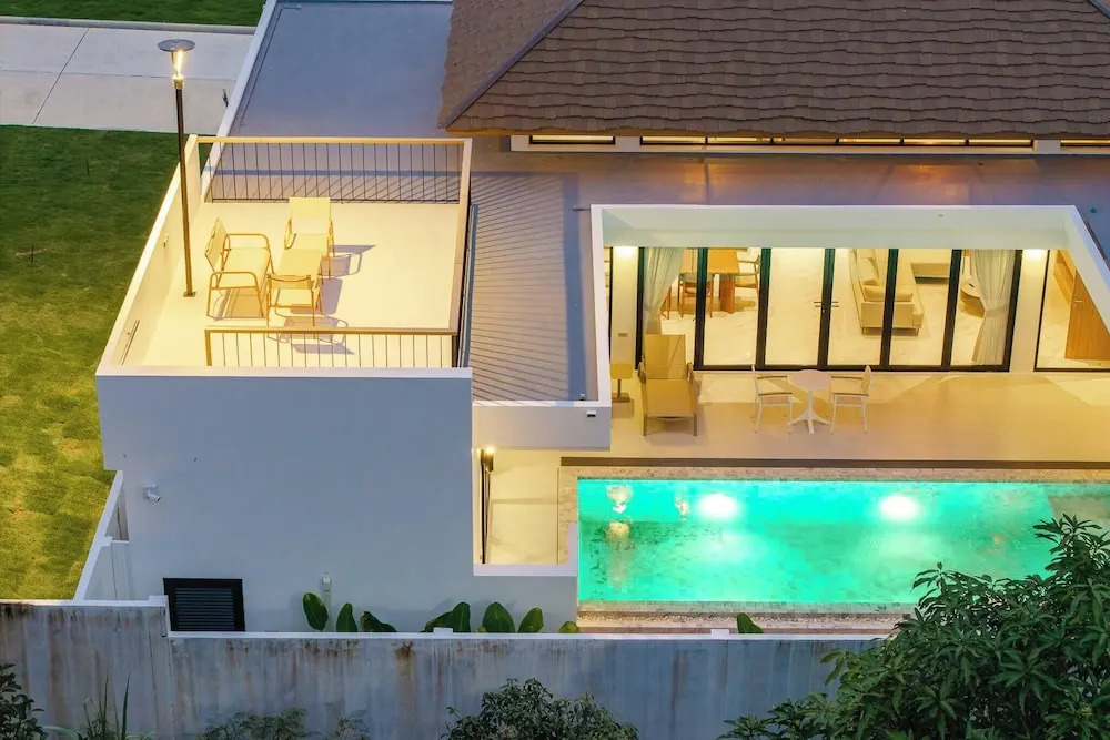 New Pool Villa With Fitness and Tennis Court