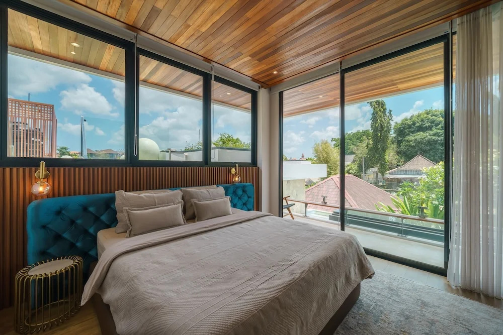 Stylish Tropical Villa - 2br