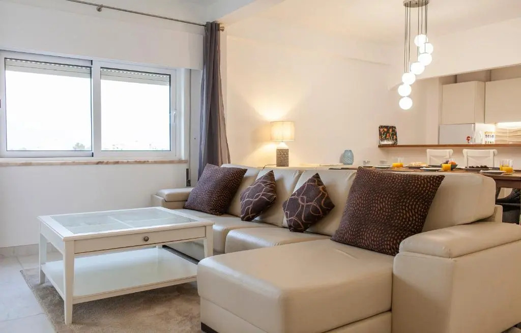 B57 - Marachique 2 Bed Flat