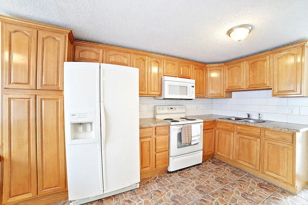 3BR House in Tampa by Tom Well IG - 2911