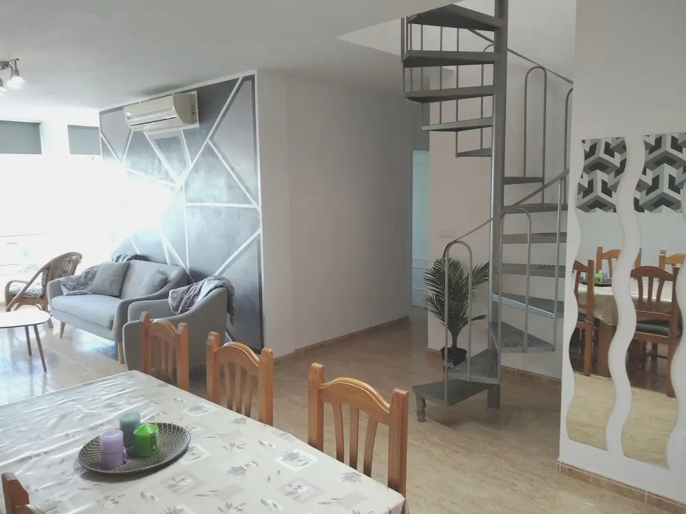 Torrox Costa Super Sunny Apartment With Pool Access, Free Wifi