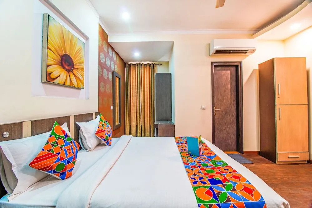 Fabhotel The Residency