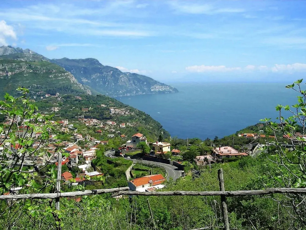 Scenic Sea View Farmhouse in Sant'agnello