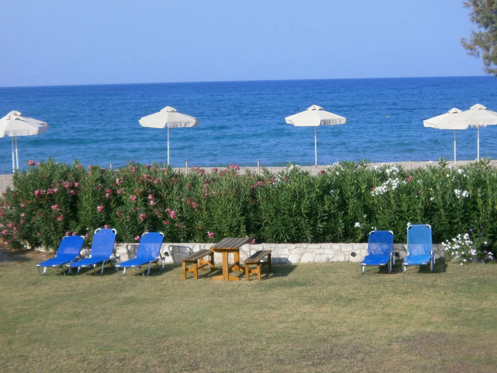 Ismini Apartments