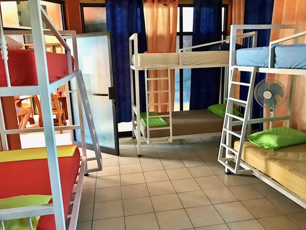 Sandy Toes Hostel
