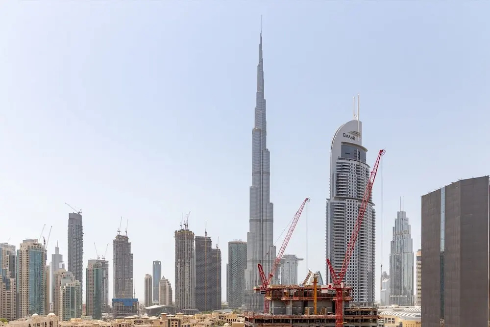 Sophisticated 2BR With Stunning Burj Khalifa Views