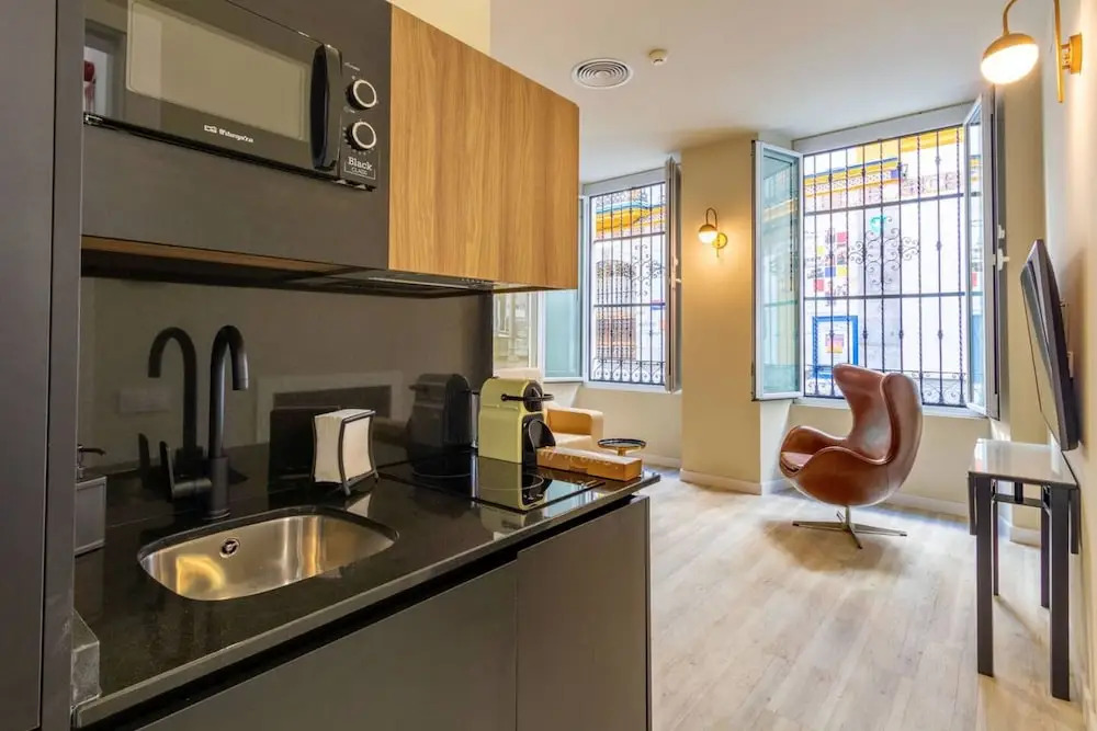 Harinas Central Apartments by Valcambre