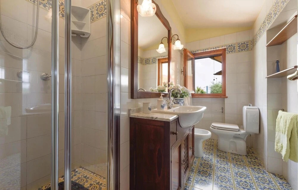 Lovely Home In Colle Di Compito Lu