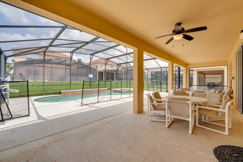 6 Bedroom Solana Resort Sleeps 12