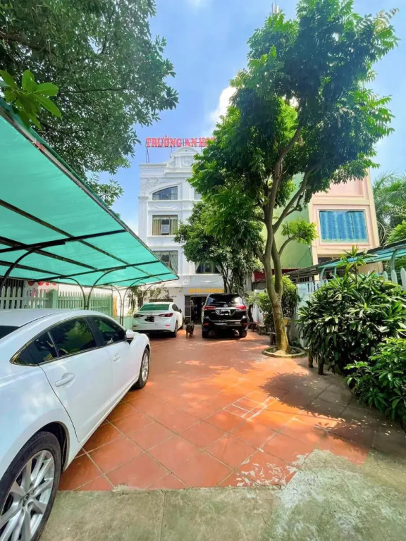 Truong An Hotel