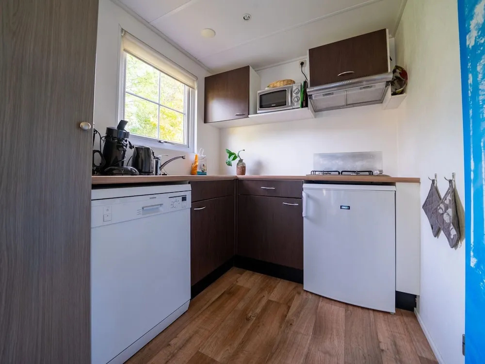 Lovely Mobile Home Near Park De Veluwe
