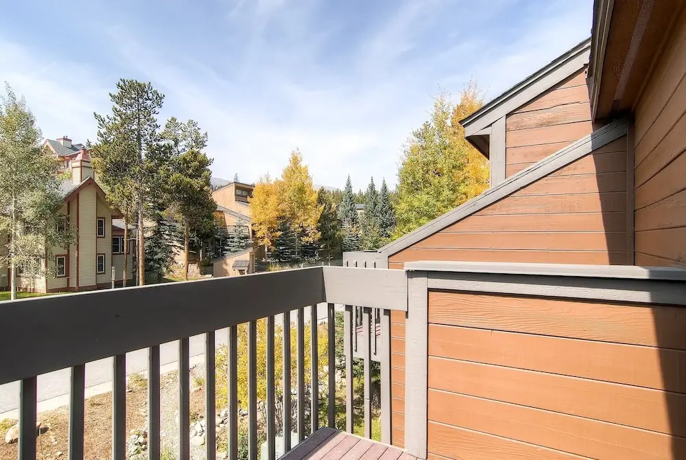 Winter Point 20 by RedAwning