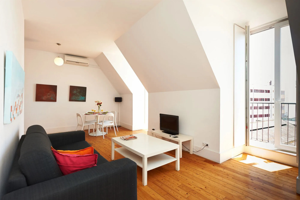 MODERN Conde Barão - SSs Apartments