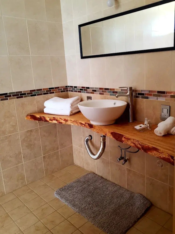 Herradura VIP Inn