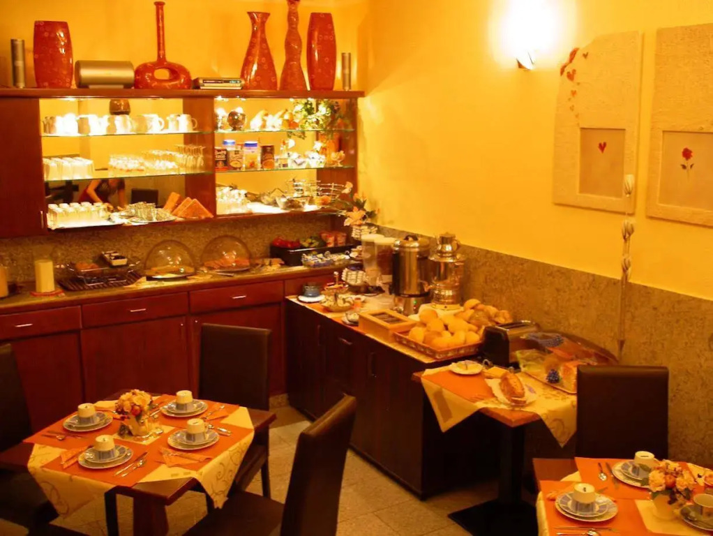 Hotel Elbe Street 34