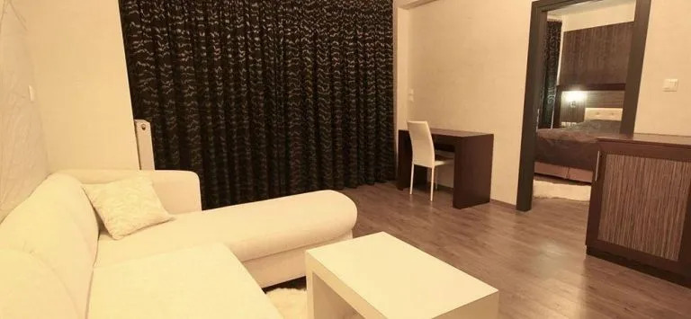 Samarina Resort