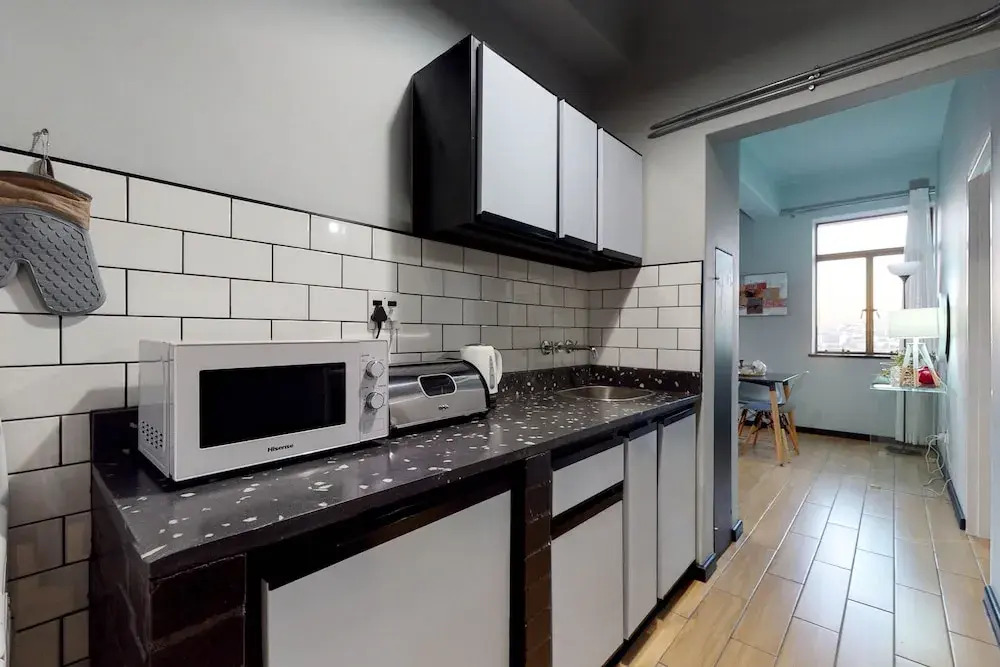 Heriot Apartment 1015