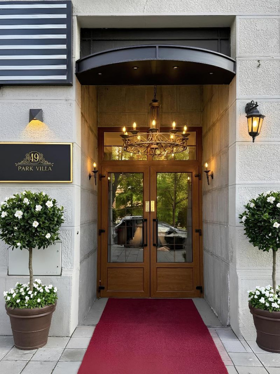 49 Park Villa