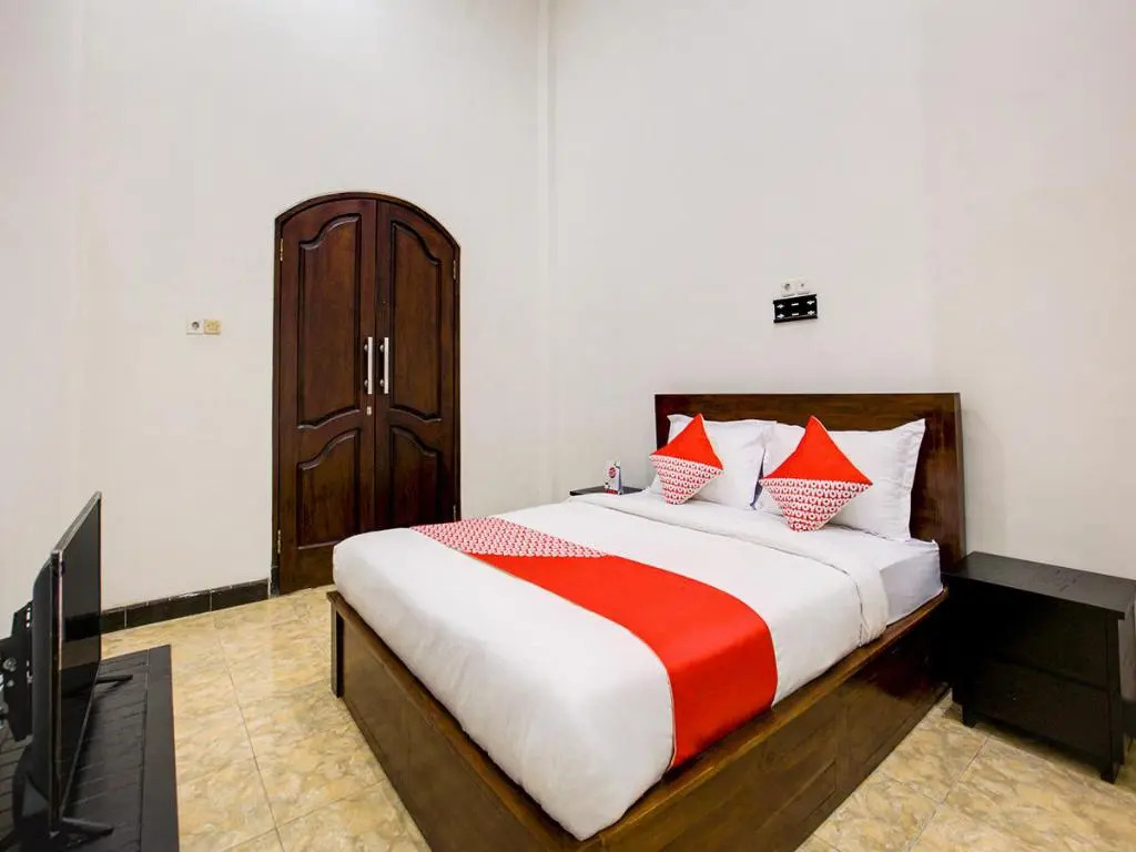 Oyo 2300 Ansori Homestay Syariah