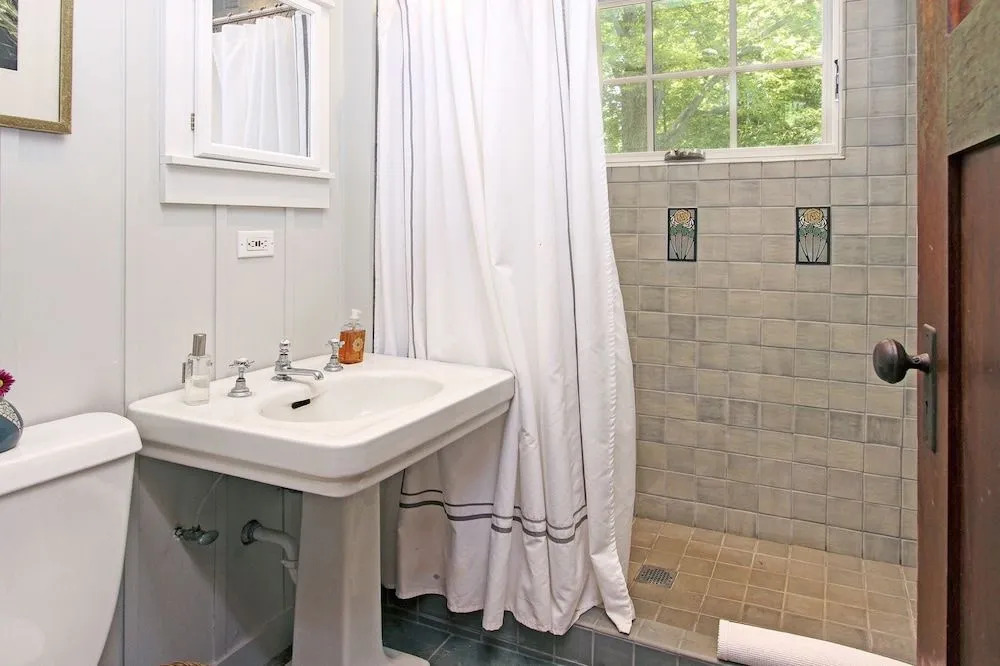 Craftsman Cottage