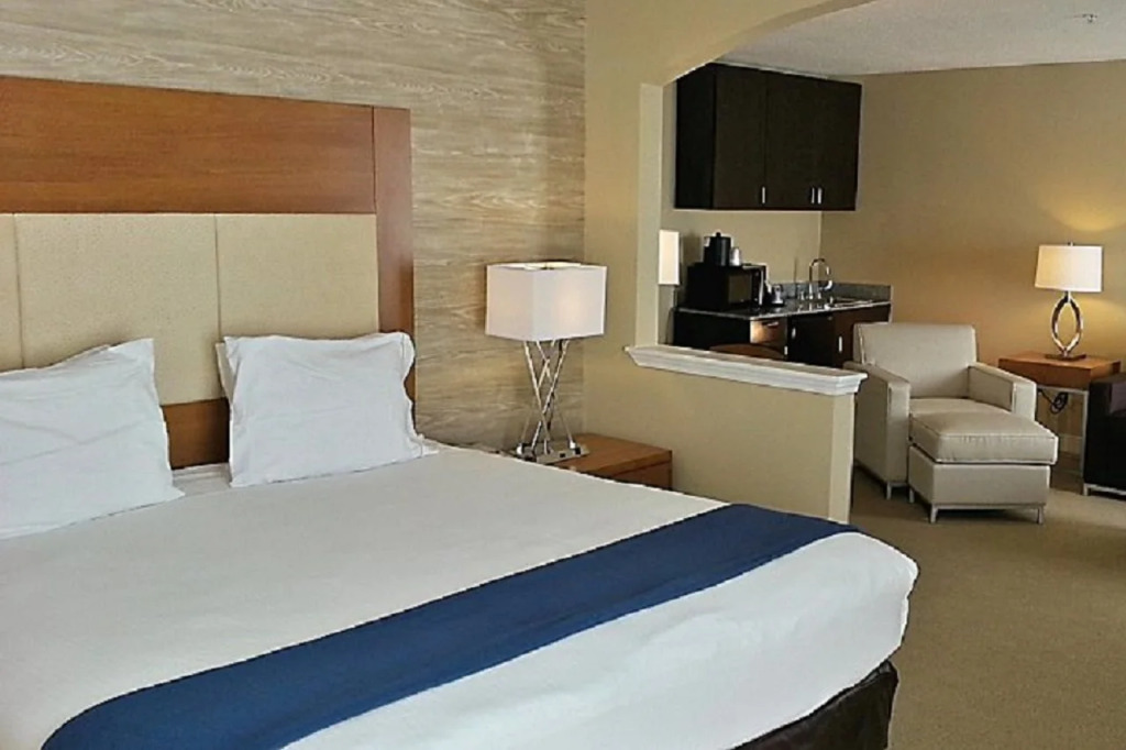 Holiday Inn Express & Suites Spring - Woodlands Area by IHG