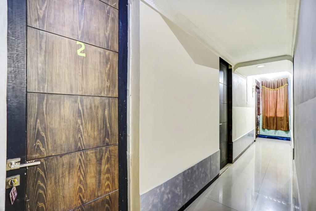 OYO 90161 Hotel Lendosis Pipa Reja Angkatan 66