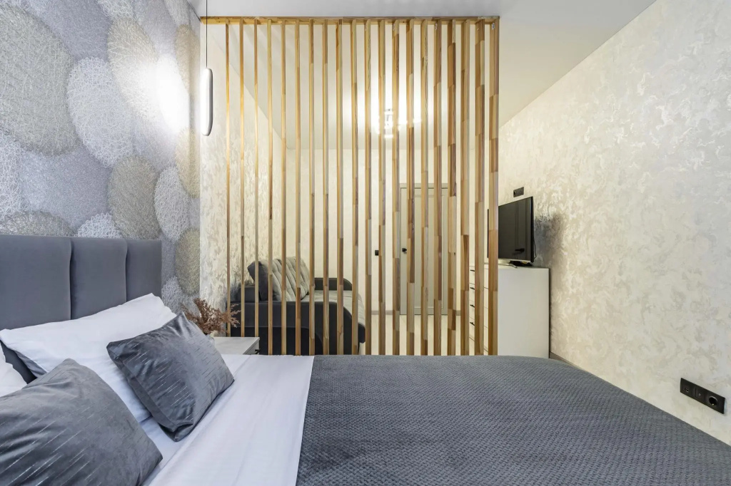 DreamHouse на Коуровской 13/3