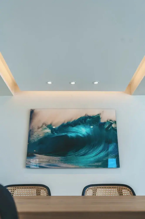 Silveira Bay Lounge Retreat