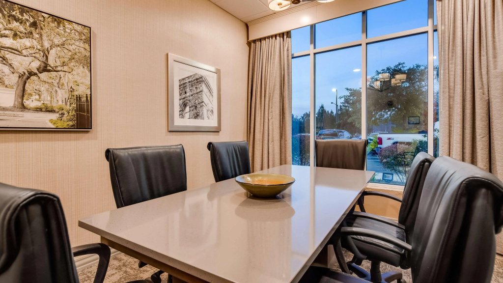 Отель City Express by Marriott Pooler Savannah Airport